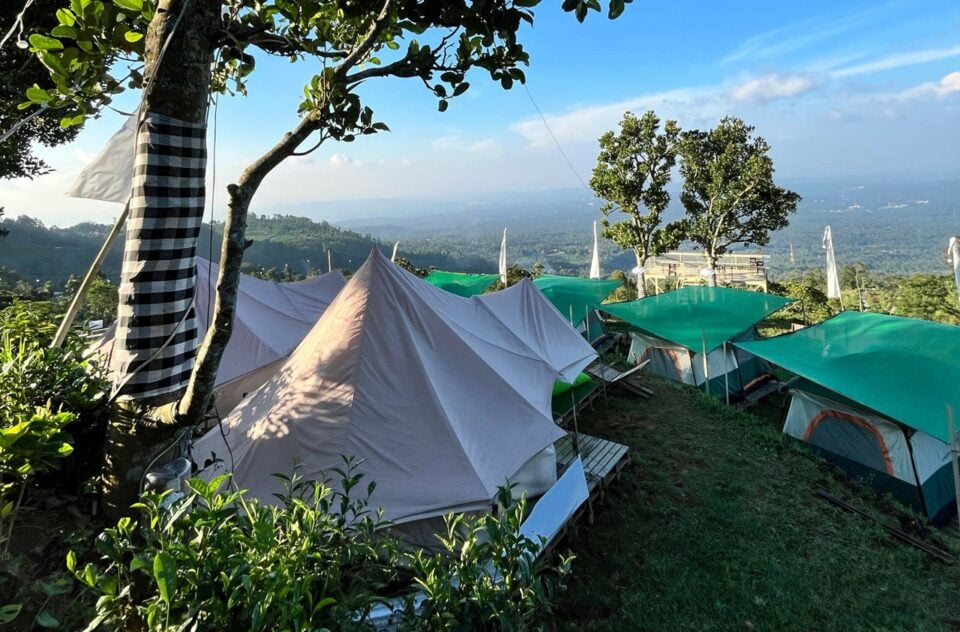Svarga Timboa: Glamping dengan Pemandangan Gunung Merbabu