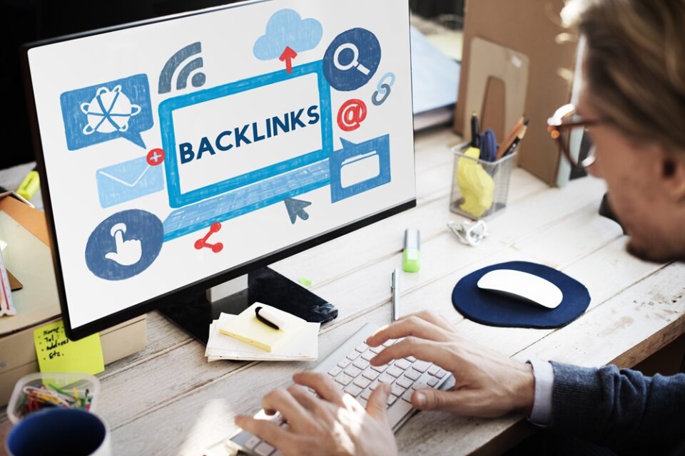 Menjual Backlink, Image by rawpixel.com on Freepik